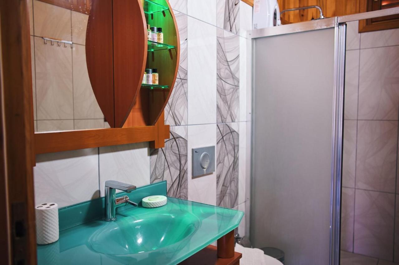 Leontopolis Apart Otel Çıralı Kültér fotó